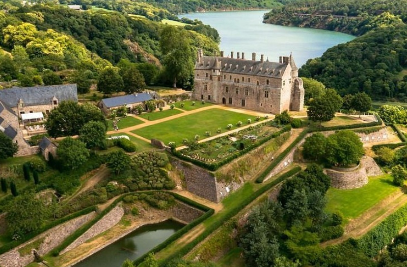 Château de la Roche-Jagu, Ploëzal, France, France